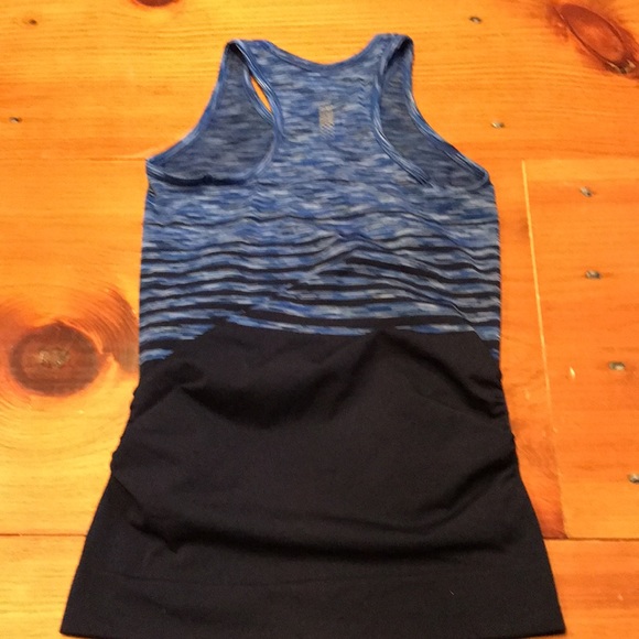 ATHLETA XS Blue Finish Fast Tank Microstripe - Picture 6 of 7